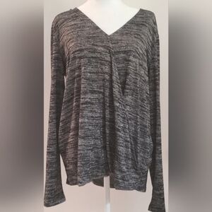 GAP, Long Sleeve Size Large Pullover Blouse, Black and White